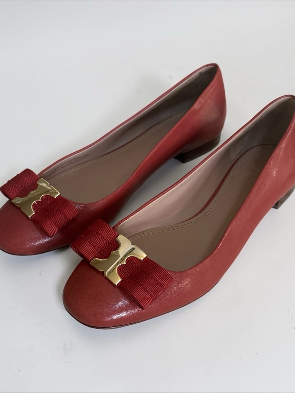 Tory Burch Liana Red Leather Ballet Flats with Ribbon Accent! Size 9.5 - Picture 3 of 10